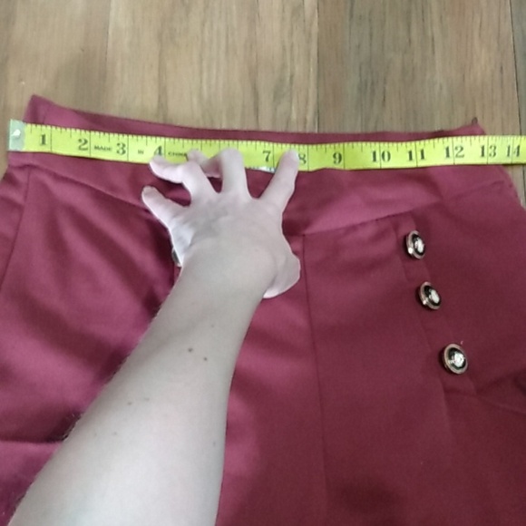 Unique Vintage Burgundy Button-Detail Trousers with pockets - Picture 2 of 5